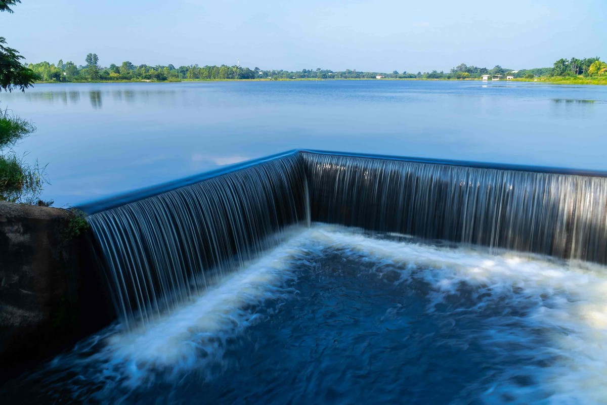 traitement eau surface souterraine
