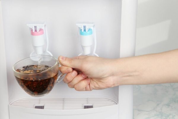 cafe distributeur eau chaude pro
